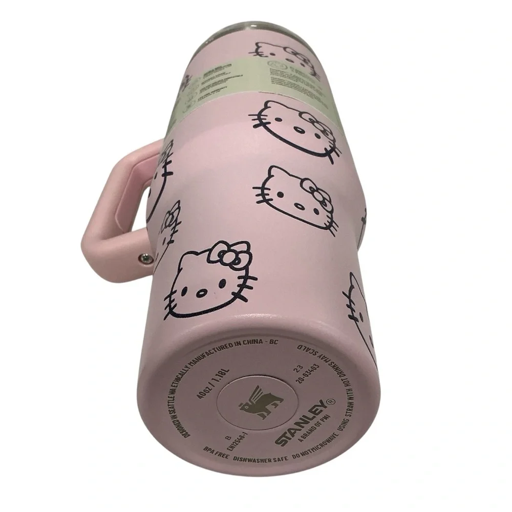 Stanley Quencher H2.0 FlowState Tumbler Edición Esp. Hello Kitty – 40 oz / 1.18L - Picture 6 of 9